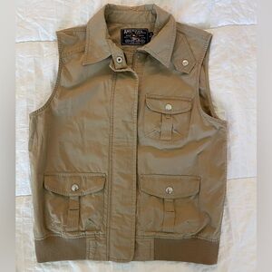 American Living vest